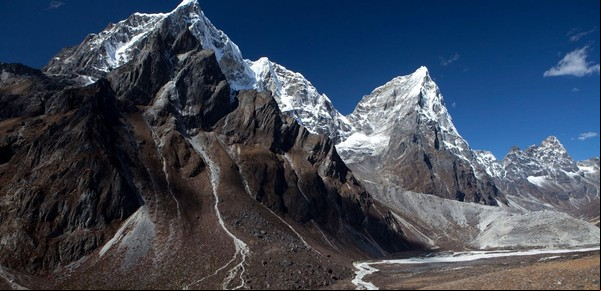Tragedia en India: 10 muertos y 18 desaparecidos por una avalancha en el Himalaya