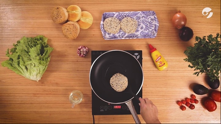 Paso a paso de hamburguesa de gabanzos y avena