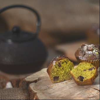 Muffins de matcha y chocolate