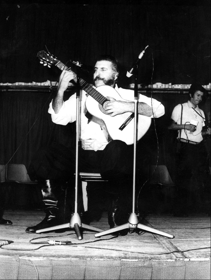 José Larralde en el Luna Park, 1972. Foto de archivo.