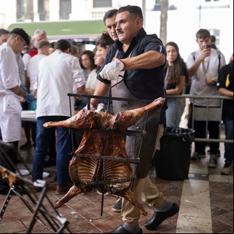 Argentina se lució con un asado para mil personas en un congreso gastronómico en España: "Fue una locura"