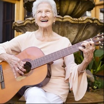 Premios Grammy: la increíble historia de una bisabuela que a los 95 años fue nominada como "Mejor Artista Nuevo"