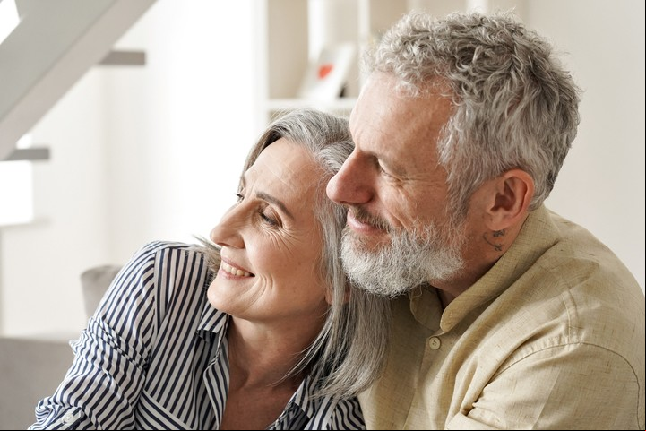 La interacción social que brindan los trabajos influye en un envejecimiento saludable Foto Shutterstock.