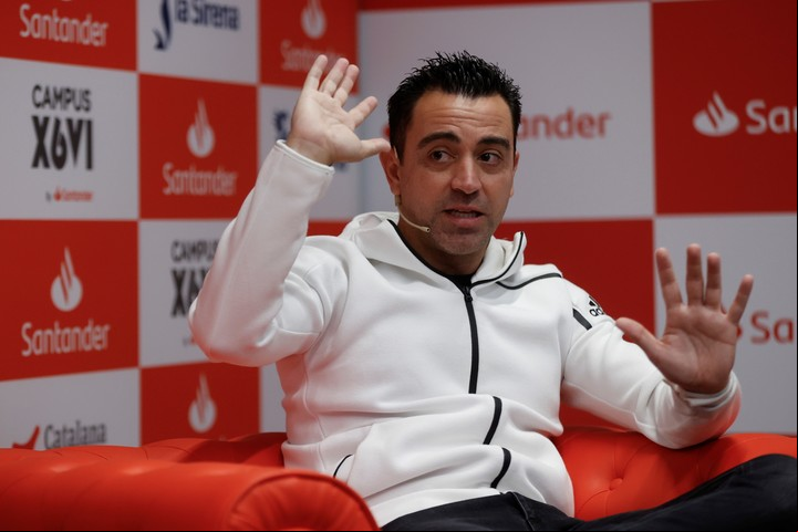 El entrenador del F.C Barcelona, Xavi Hernández. Foto EFE/Toni Albir.