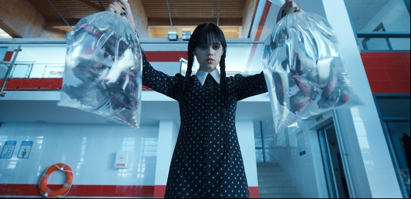 ¿Quién es y qué hizo Jenna Ortega antes de transformarse en Merlina, el nuevo boom de Netflix?