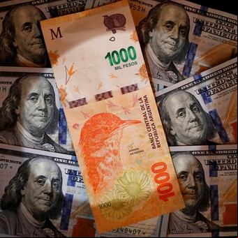 Bonos argentinos: los 6 que eligen los expertos ahora para ganar en dólares y cómo invertir