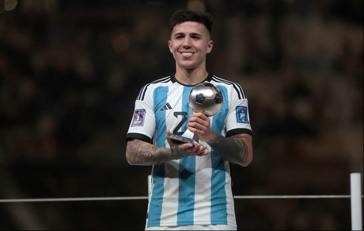 Enzo Fernández es el Mejor Jugador Joven de la Copa del Mundo. Foto: Juan Ignacio Roncoroni / EFE
