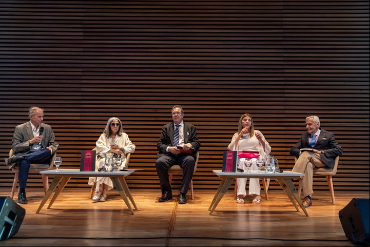 Presentación en la cúpura del CCK: Flores Maio, Kodama, Bauer, Farías G., Fraga. Prensa Ministerio de Cultura de la Nación