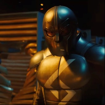 En Némesis, Sylvester Stallone se prueba el traje de superhéroe