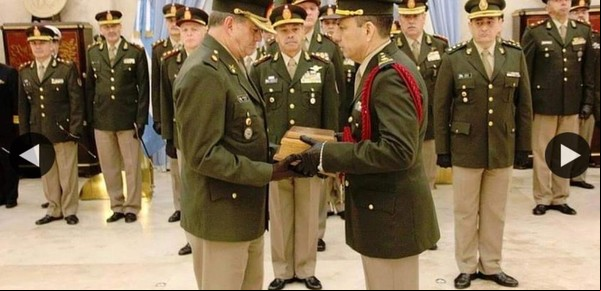 Apuntan a la mano derecha de Milani que pasó por La Tablada, Inteligencia del Ejército y la compra de equipos