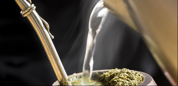 El truco casero más efectivo para destapar la bombilla del mate sin esfuerzo y en pocos minutos