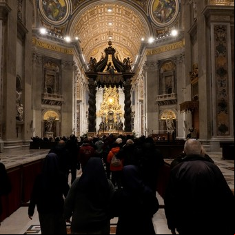 La muerte de Benedicto XVI: el día que otro Papa también celebró el funeral de su predecesor