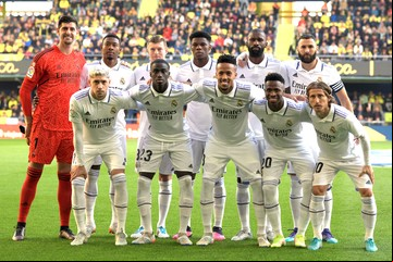 Real Madrid presentó un equipo sin futbolistas españoles por primera vez en sus 121 años de historia y perdió