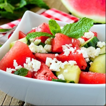 Ensalada de sandía, pepino y queso feta