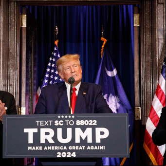 Donald Trump lanza la batalla para volver a la presidencia y "salvar" a Estados Unidos