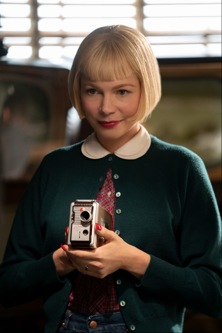 Increíble. "Michelle Williams necesitaba tocar el piano, como su personaje, pero ella no sabía. Steven Spielberg nos pidió una solución eficaz...".