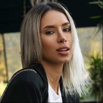 Flor Moyano disparó en redes contra varios de sus excompañeros de "El hotel de los famosos"