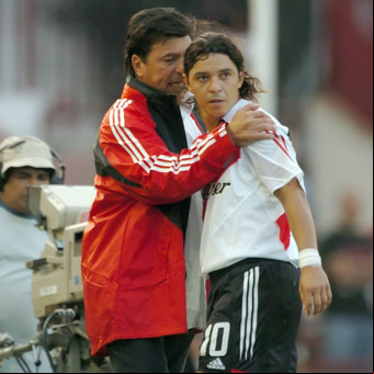arella vuelve al Monumental: de Gallardo a Ortega, cómo está su relación con otros ídolos de River
