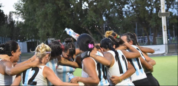 Cómo es jugar en la Selección de hockey LGTB+