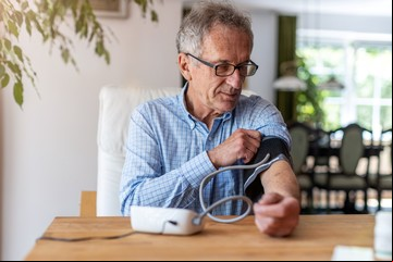 Hipertensión: ¿el dolor de cabeza es síntoma? ¿los nervios son la causa? 20 respuestas a mitos y dudas frecuentes