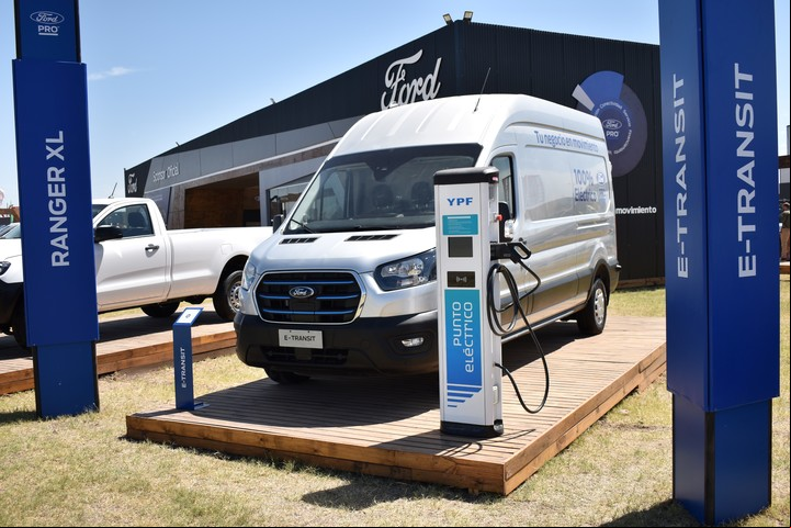 Ford E-Transit, el utilitario 100% eléctrico será otra de las novedades de la marca para 2023.