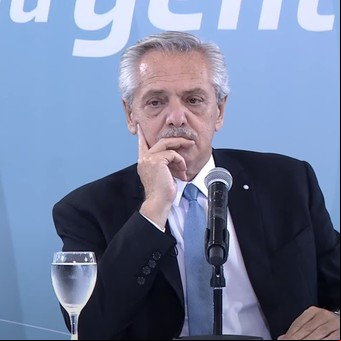 Javier Milei y sus medidas, EN VIVO: Alberto Fernández chicaneó al Presidente y una legisladora libertaria lo llamó "pordiosero intelectual"