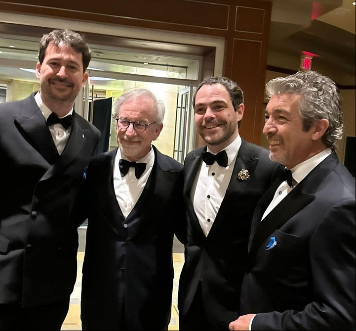 Santiago Mitre, Ricardo Darín y Peter Lanzani estuvieron con Steven Spielberg