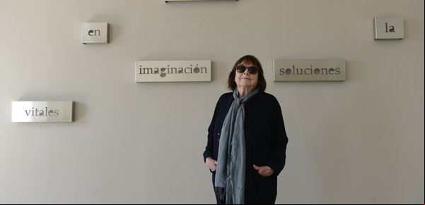 El fluir de Marie Orensanz: en el acero y el mármol
