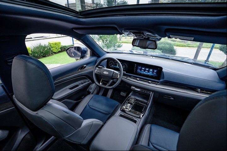 Nuevo estilo interior para el Ford Territory.