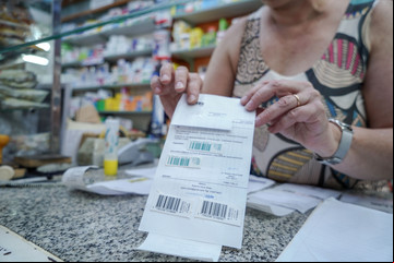 Tras los recortes de descuentos en los medicamentos del PAMI, se supo cuánto cayó la venta este año