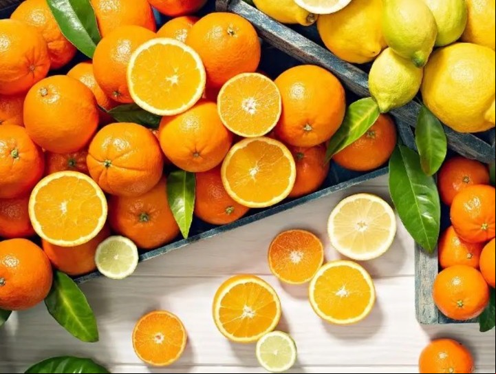 Cítricos como naranja y pomelo, claves para la vitamina C.