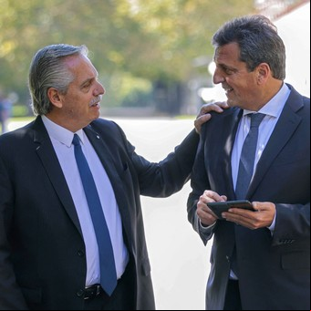 El Gobierno enfrenta horas decisivas en los mercados
