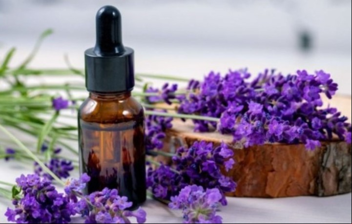 La lavanda es relajante y ayuda a calmar dolores.