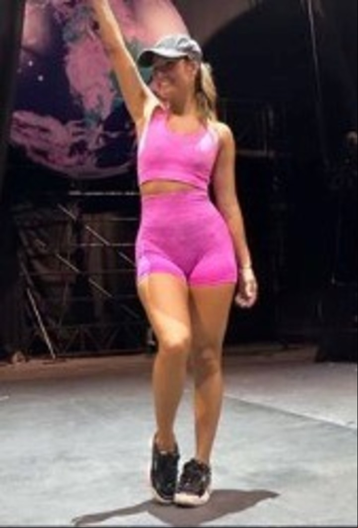 La exfinalista de "Gran Hermano" ensayando para su nuevo trabajo. Instagram.