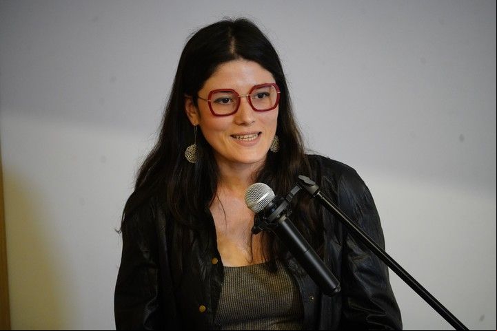 Gabriela Cisterna, mejor promedio. "La Maestría me abrió un mundo que parecía lejano y distante".