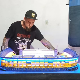 Fútbol y arte: La Bombonera y el Monumental vibran con los detalles únicos de sus estadios en miniatura