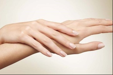 ¿Uñas débiles y quebradizas? estas son las vitaminas que ayudan según dermatólogos
