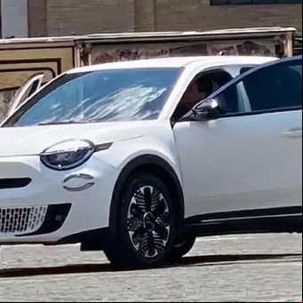 Novedad mundial: así es el nuevo Fiat 600, la leyenda que se reinventa en formato SUV