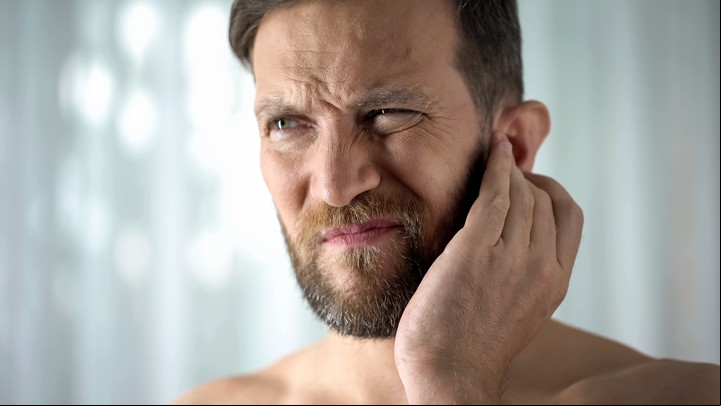 Los trastornos del oído se incrementaron con el trabajo en casa. Foto Shutterstock.