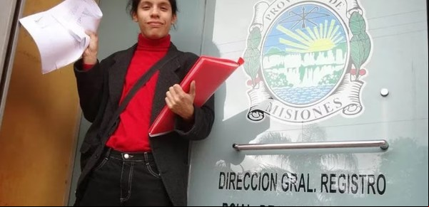 Procesan a un hombre que se hizo pasar durante 10 años como hijo de desaparecidos para cobrar indemnizaciones