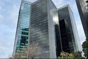 Las elecciones ya ponen freno en la toma de decisiones: se enfría la demanda de oficinas