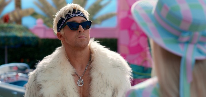 Ryan Gosling es Ken en la película. Primero, un rio de Barbie, luego se vuelve un traidor. /EFE/ Warner Bros.