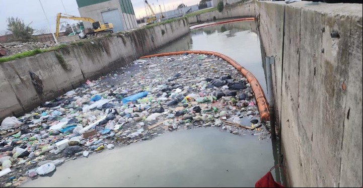 El arroyo donde hallaron los restos descuartizados del empresario. Foto Télam