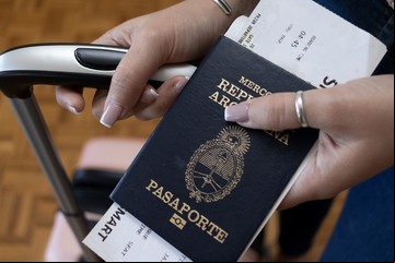 Fin del Impuesto PAIS y las expectativas de las agencias de viajes: qué pasará con la venta de pasajes y paquetes al exterior