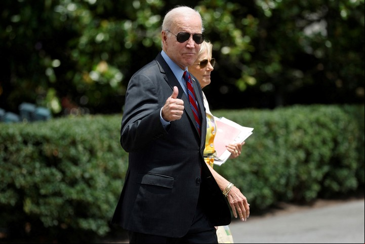 Joe Biden y su esposa Jill, días atrás en la Casa Blanca. Foto: REUTERS
