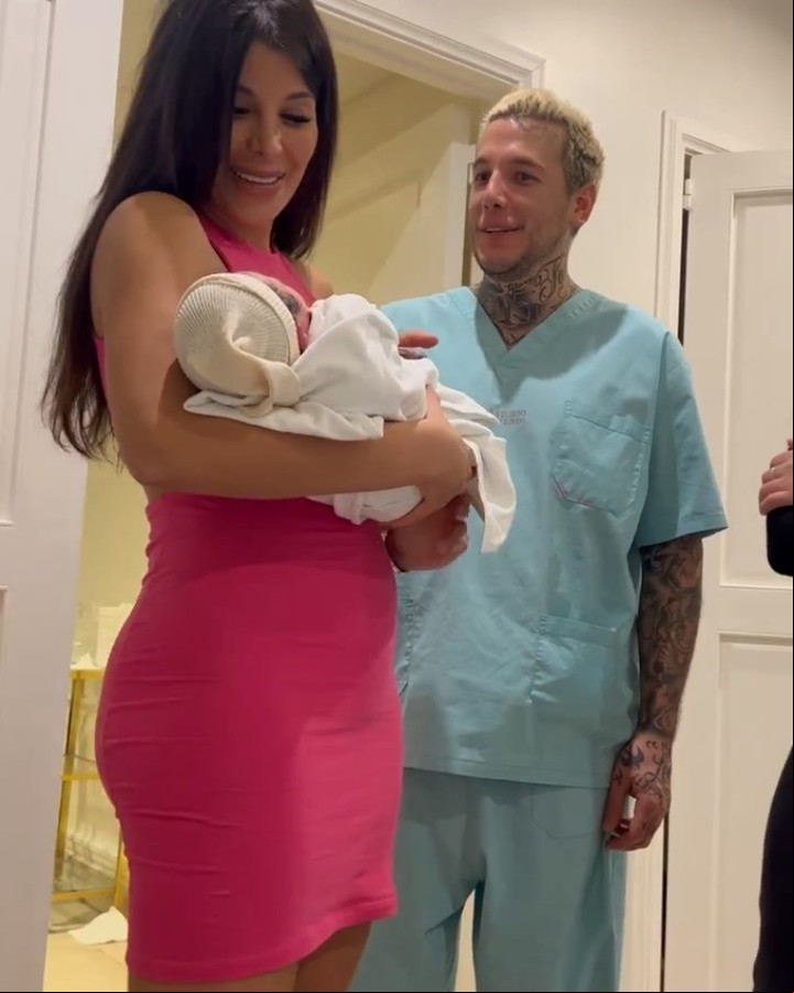 Alexander y Charlotte Caniggia con Venezia, la hija que el mediático tuvo con Melody Luz.