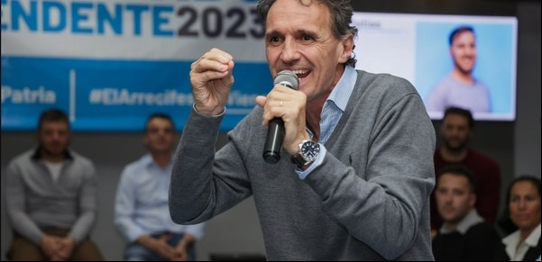 El insólito "paro activo" que lanzó Gabriel Katopodis: manda a los empleados de su ministerio a militar en las obras públicas
