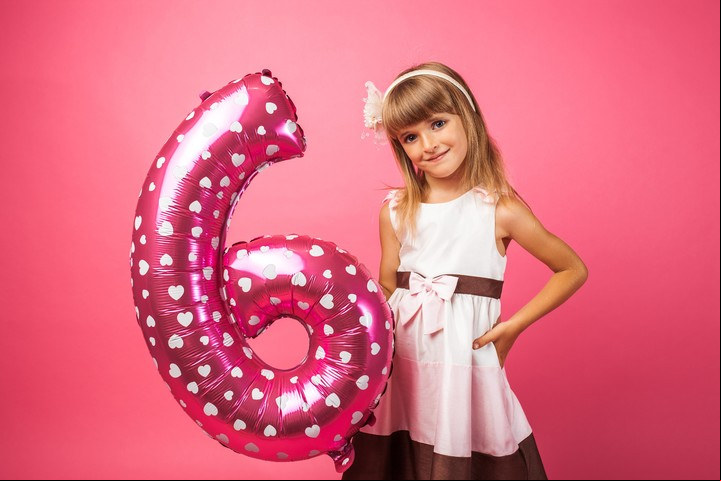 Niños y niñas del número 6 son compasivos y vuelcan su atención a los temas del hogar. (Foto: ilustración Shutterstock)
