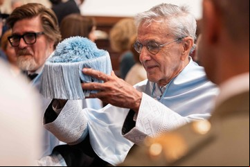 Caetano Veloso fue distinguido en Salamanca como doctor honoris causa
