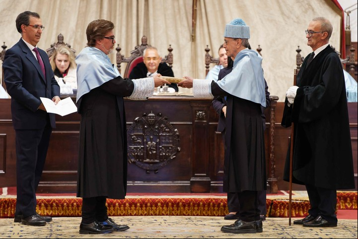 Ya habían recibido el "Honoris causa" otros brasileños, como Fernando Henrique Cardoso y Lula.